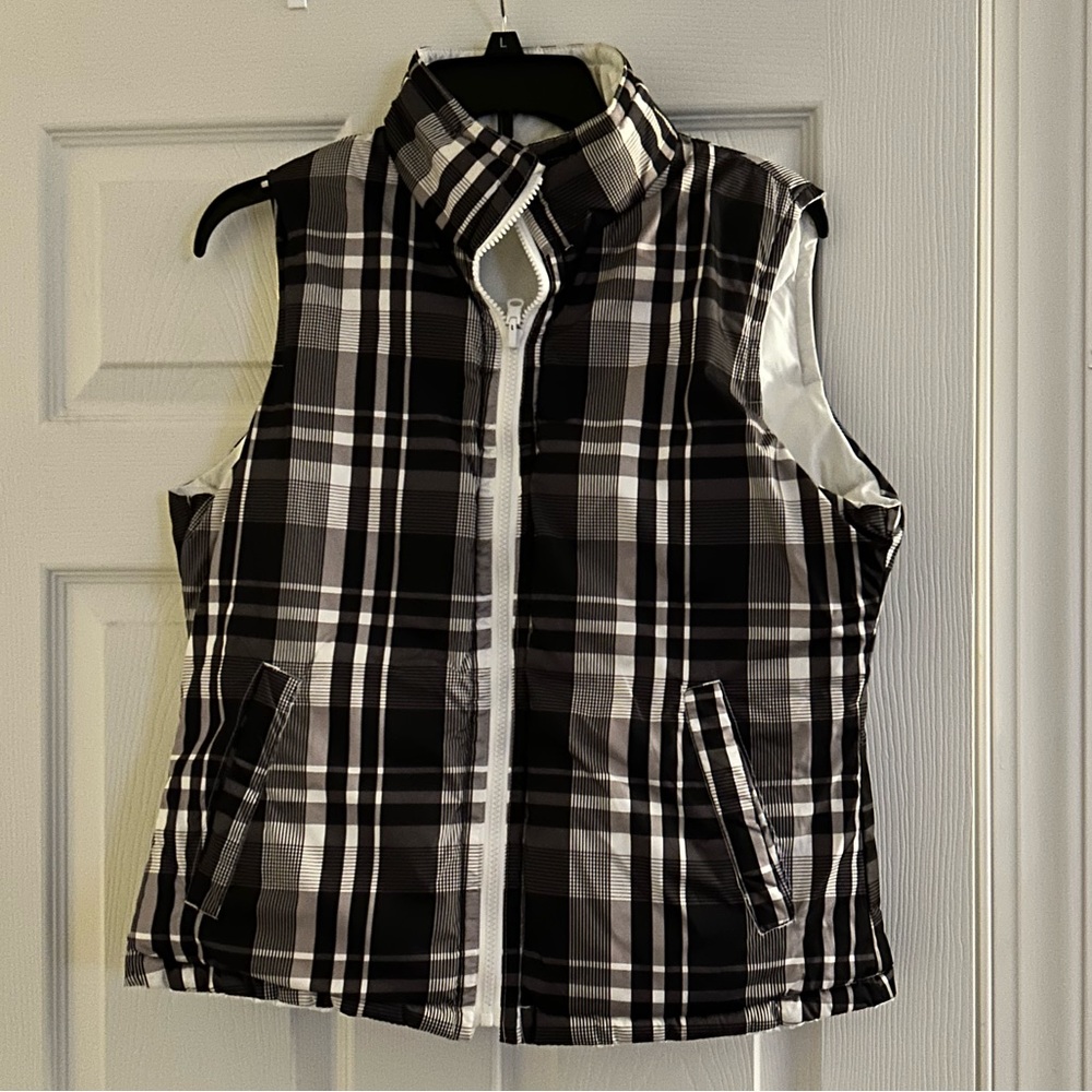 Reversible Puffer Vest